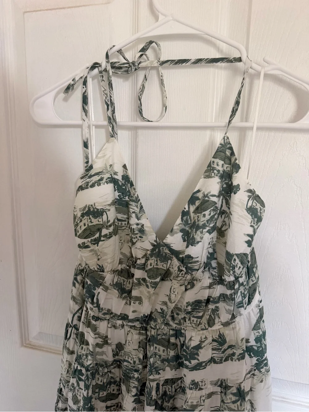 Abercrombie & Fitch White and Green Botanical Maxi Dress